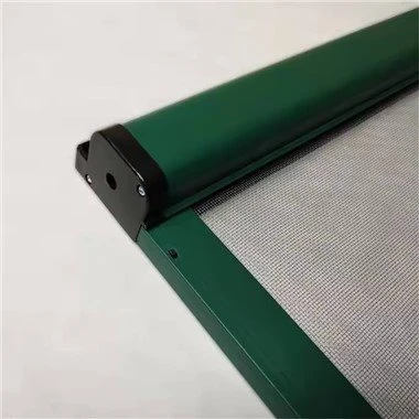 অ্যান্টি-মশারি উইন্ডো রোলিং আপ